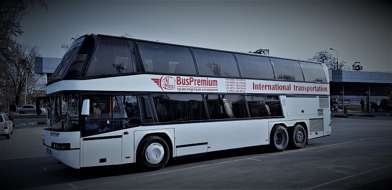 Автобус Neoplan Донецк - Москва 7 BusPremium вид сбоку